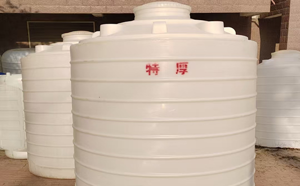 特厚临夏县塑料桶批量交付实录：强化结构应对严苛储运环境